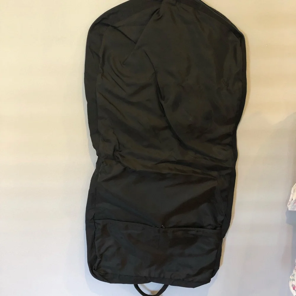 Ciao Black Men's Travel Garment Bag with Front Pocket
